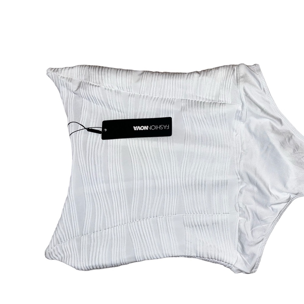 Fashion Nova top